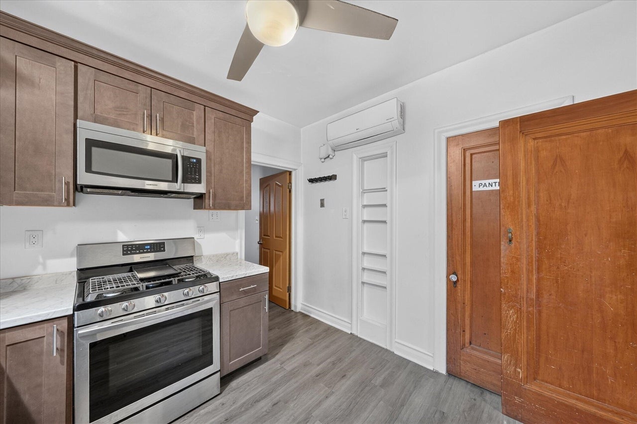 873-875 Nottingham Road Grosse Pointe, MI 48230 - Photo 8 of 37 Gallery Image 8