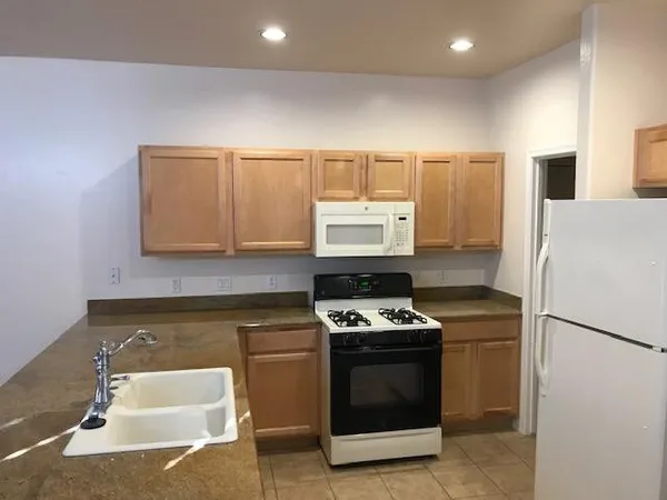 $1,800 | 1110 South 16th Place, Cottonwood, AZ 86326