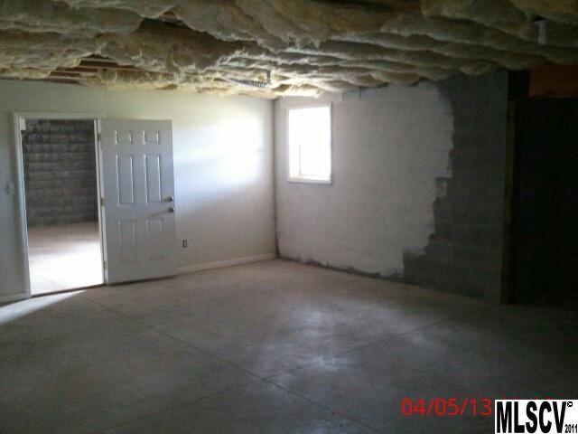 2134 Olde Farm Road Southeast Hudson, NC 28638 - Photo 9 of 10 Gallery Image 9