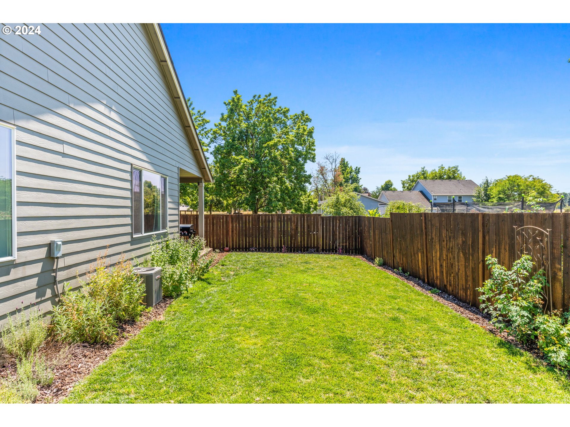 105 Spruce Street Mount Angel, OR 97362 - Photo 27 of 35 Gallery Image 27