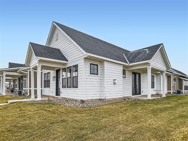 $445,000 | Xxx3 216th Street West, Farmington, MN 55024