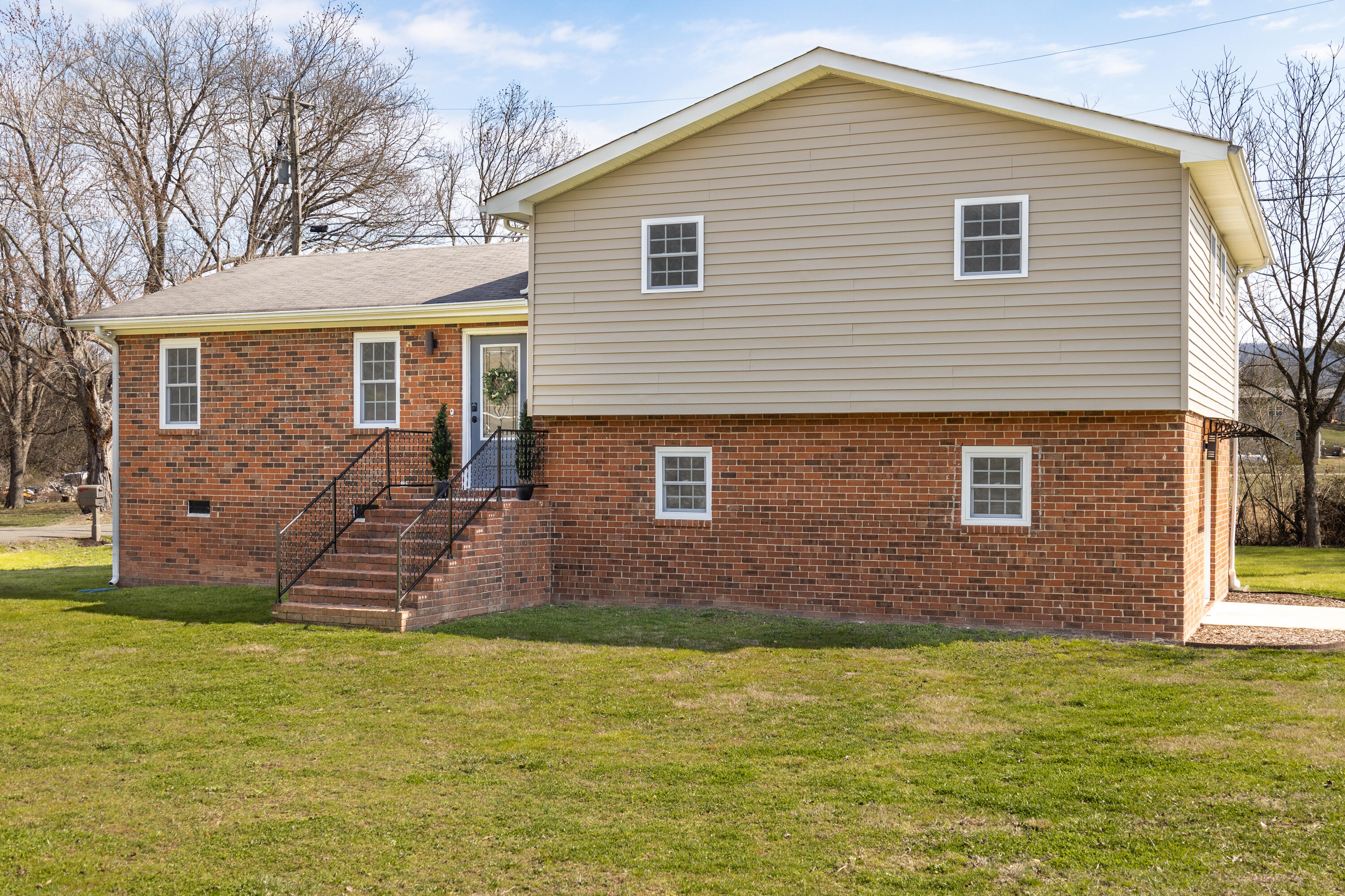 120 Shirley Loop Whitwell, TN 37397 - Photo 1 of 32 Shirley Ext-6