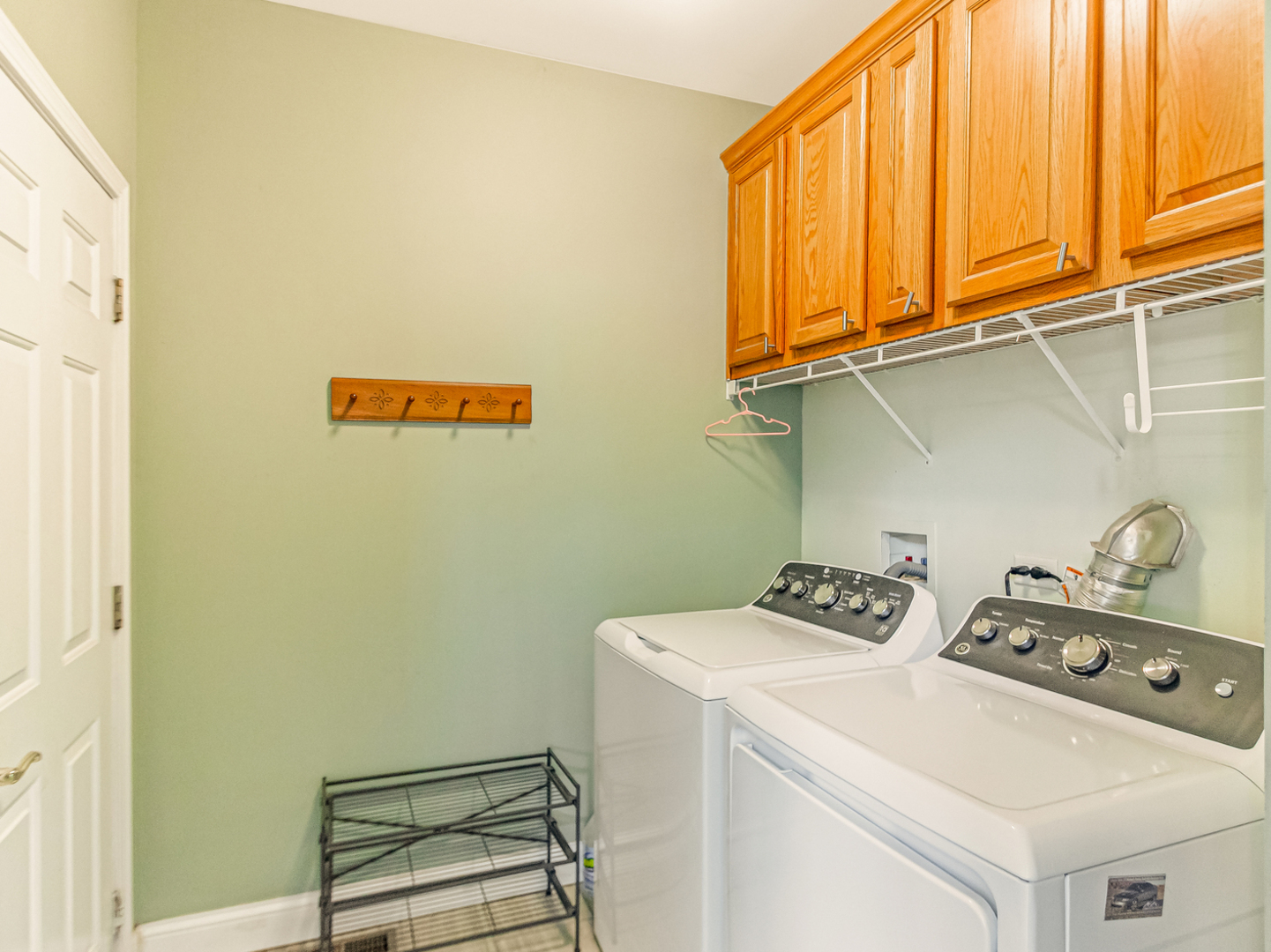 1820 Prairie Ridge Circle Lindenhurst, IL 60046 - Photo 16 of 31