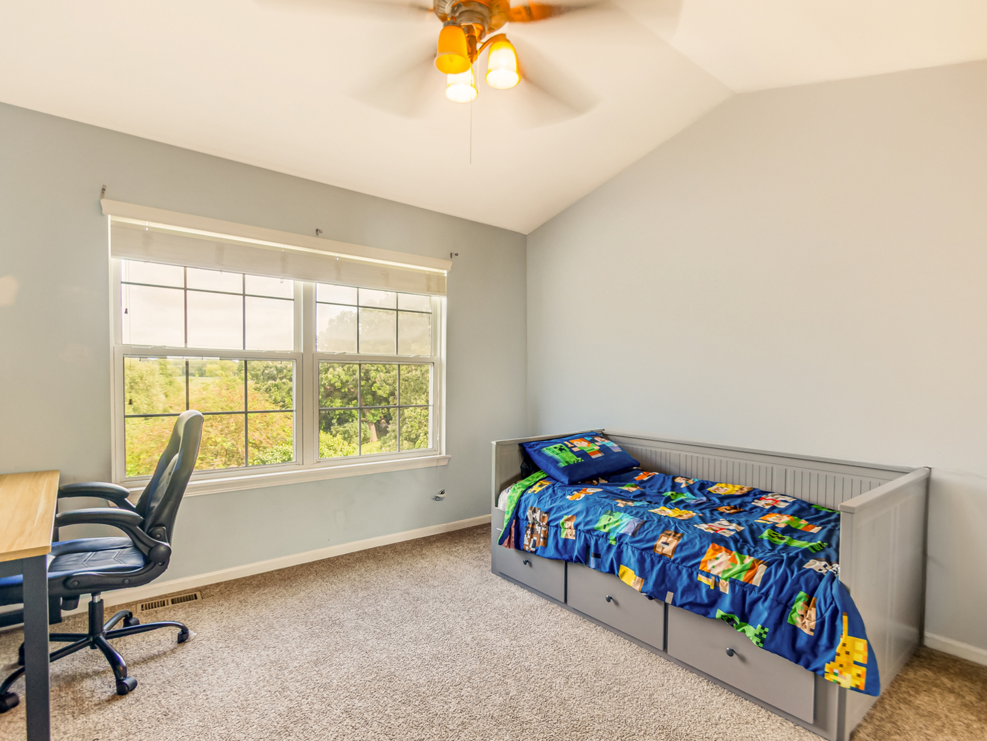 1820 Prairie Ridge Circle Lindenhurst, IL 60046 - Photo 23 of 31