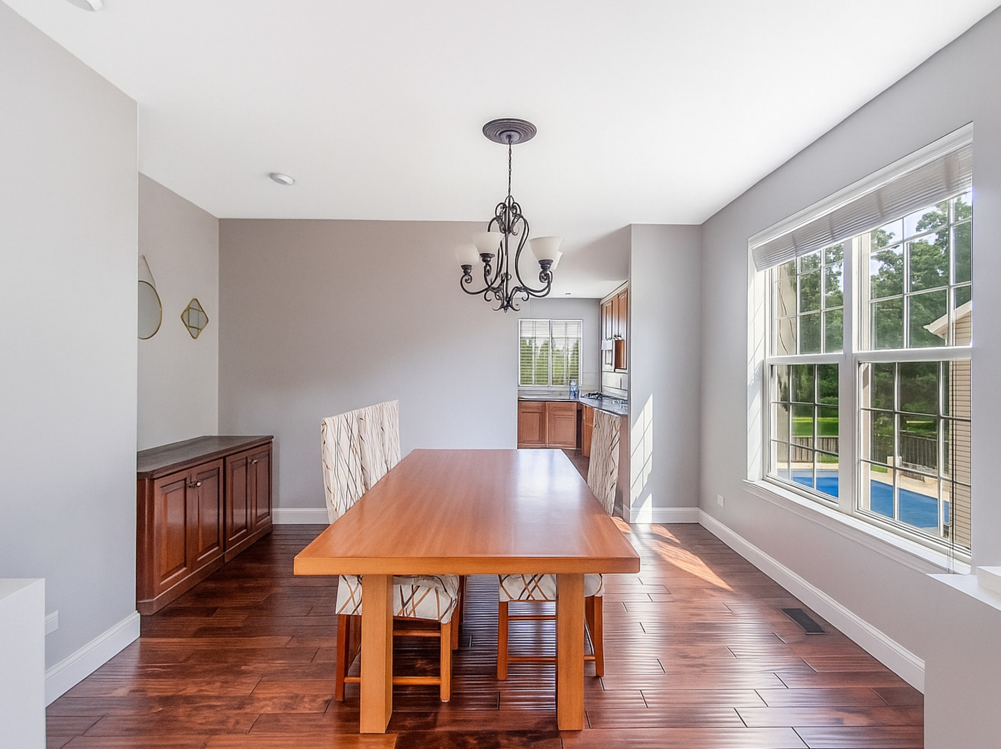 1820 Prairie Ridge Circle Lindenhurst, IL 60046 - Photo 6 of 31