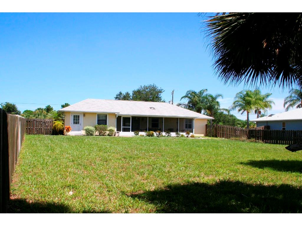 119 Filbert Street Sebastian, FL 32958 - Photo 11 of 12 Gallery Image 11