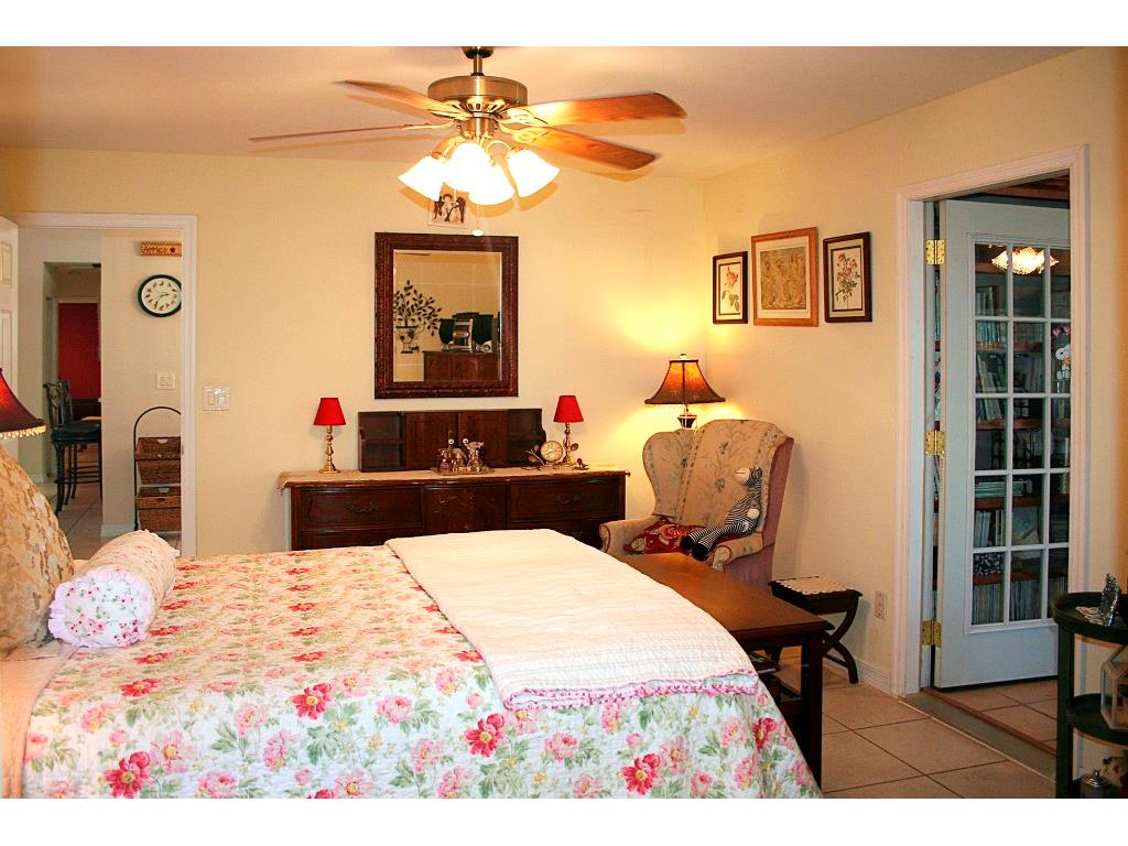 119 Filbert Street Sebastian, FL 32958 - Photo 5 of 12 Gallery Image 5