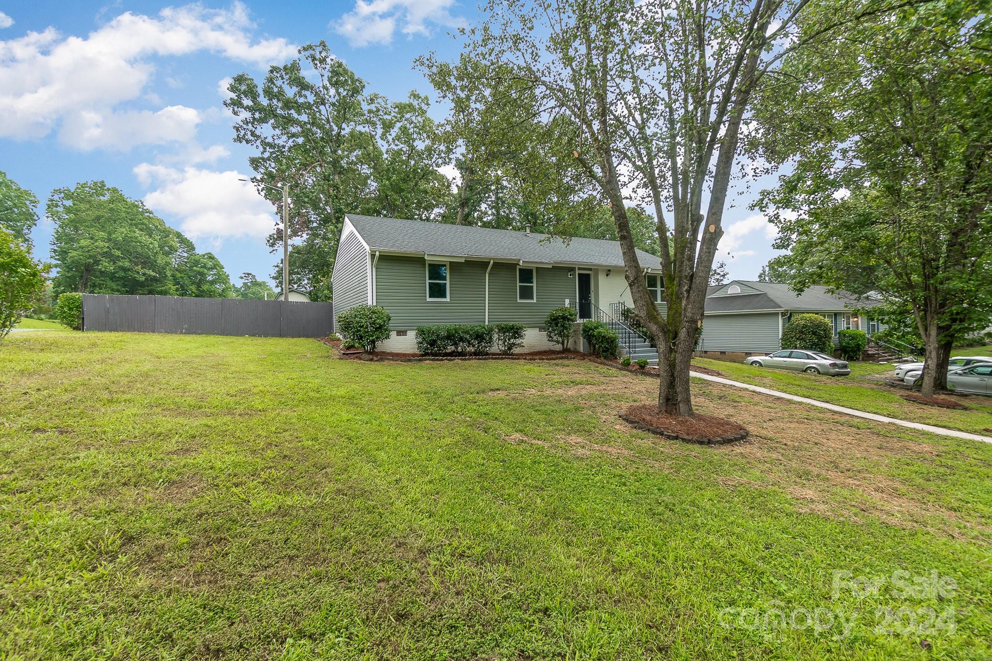 7731 Pawtuckett Road Charlotte, NC 28214 - Photo 28 of 28 Gallery Image 28