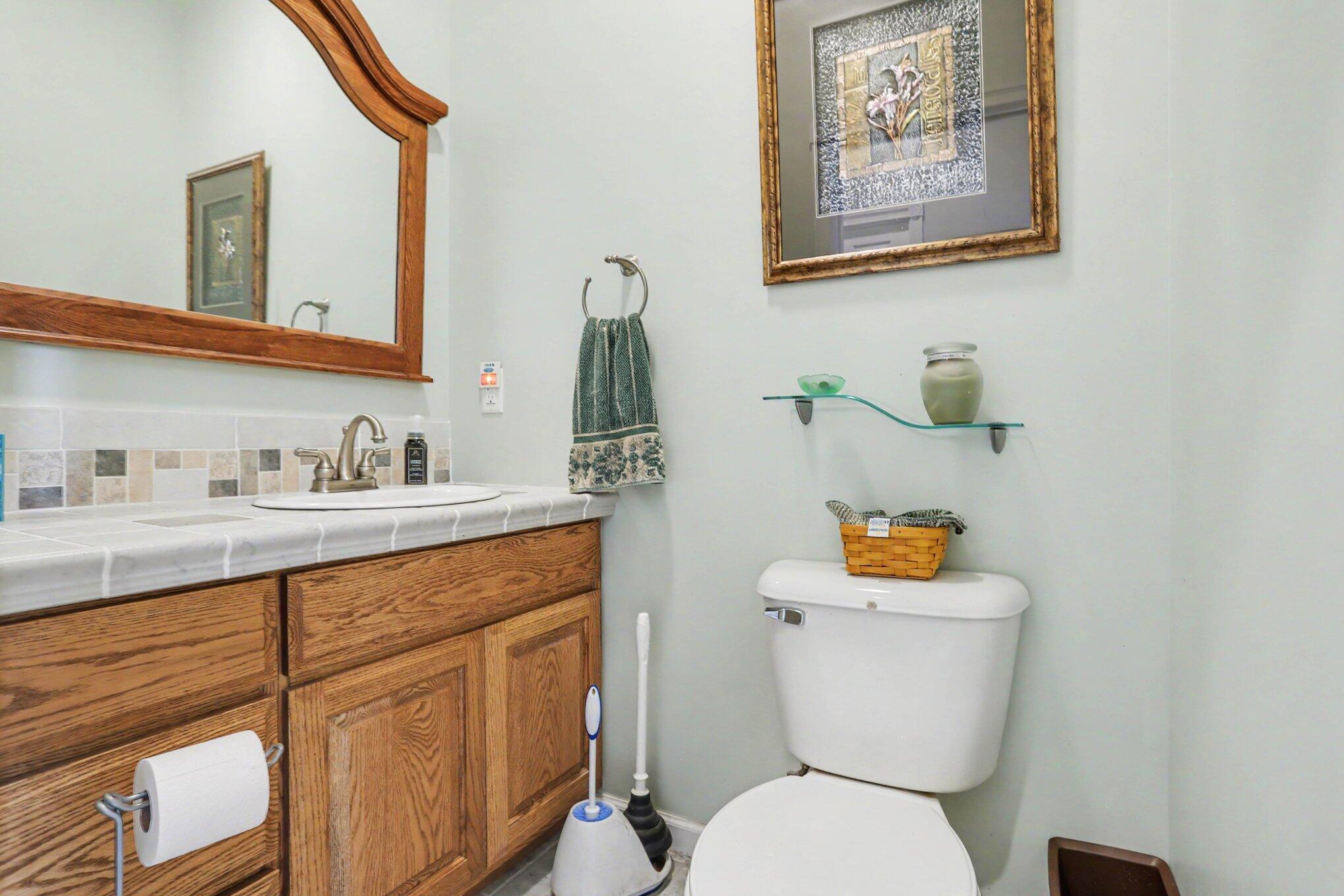 765 Cornell Road Quincy, MI 49082 - Photo 14 of 33 010_file_9255