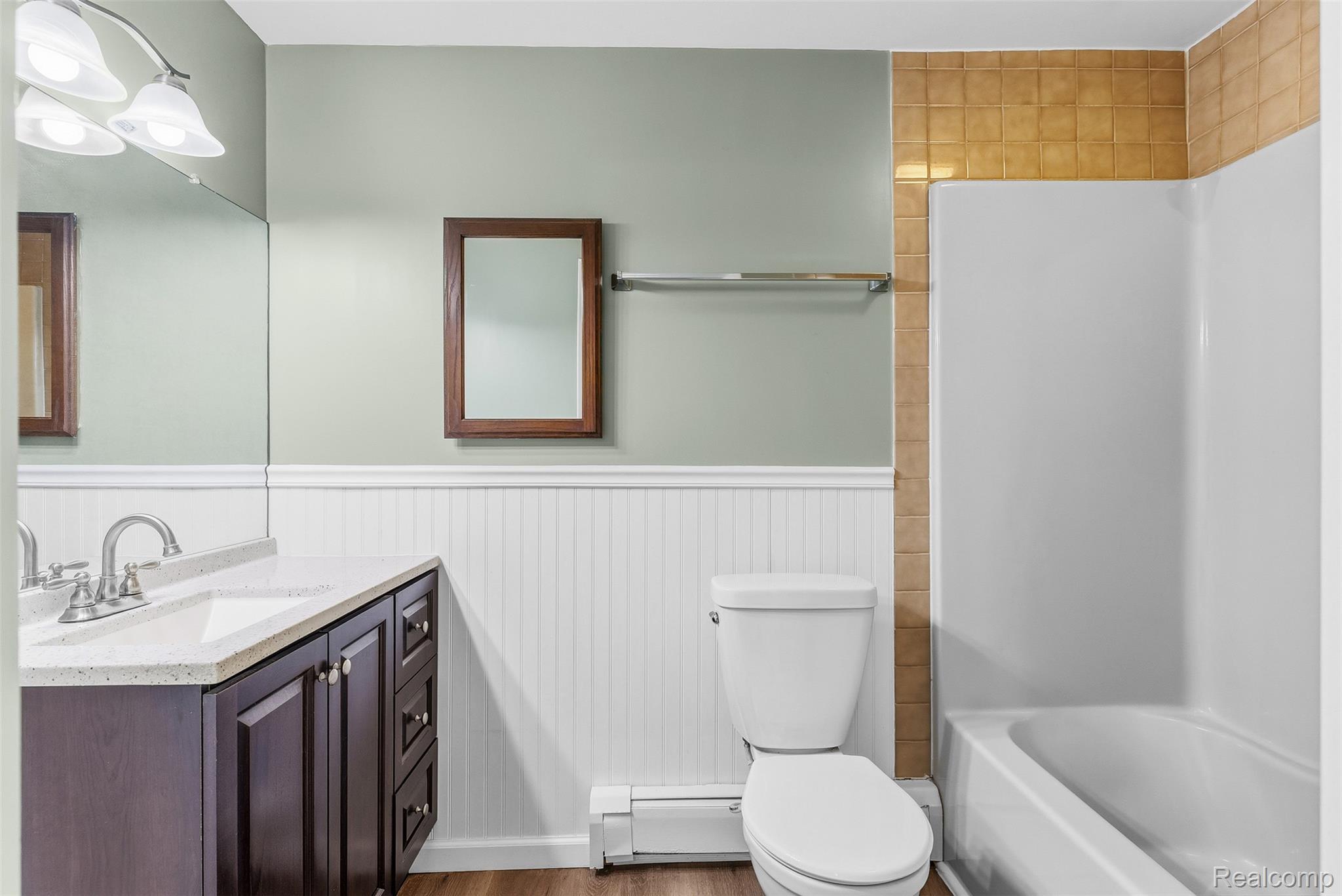 7313 East River Road Flushing, MI 48433 - Photo 20 of 45 DSC02457 (1).jpg
