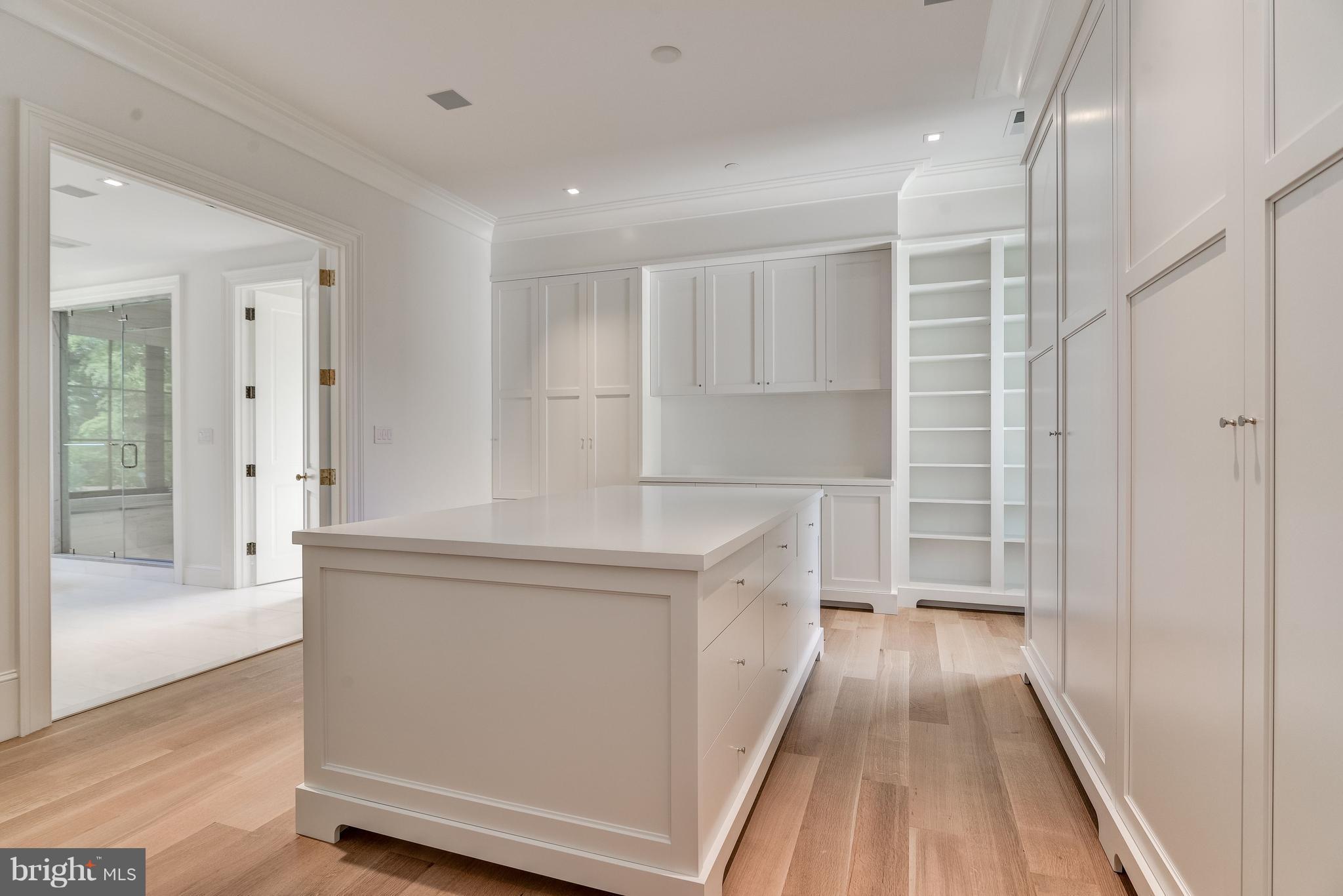 7205 Arrowood Road Bethesda, MD 20817 - Photo 16 of 30 Her Dressing Room