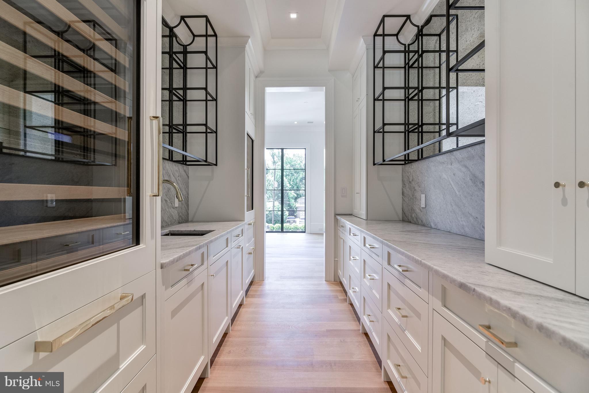 7205 Arrowood Road Bethesda, MD 20817 - Photo 9 of 30 Butler's Pantry