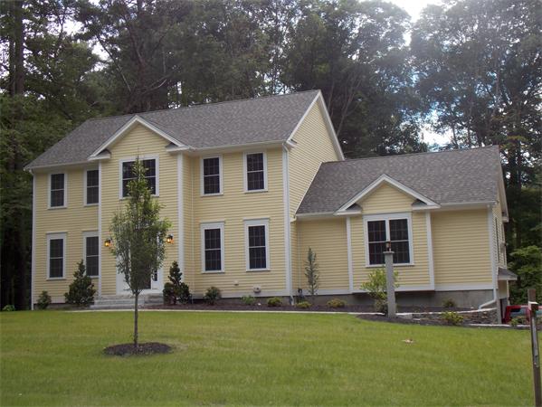 56 Harding Street Medfield, MA 02052 - Photo 1 of 6 Gallery Image 1