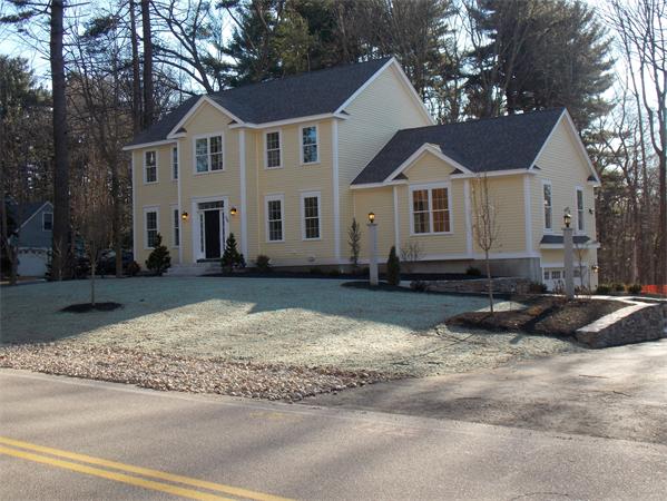 56 Harding Street Medfield, MA 02052 - Photo 4 of 6 Gallery Image 4