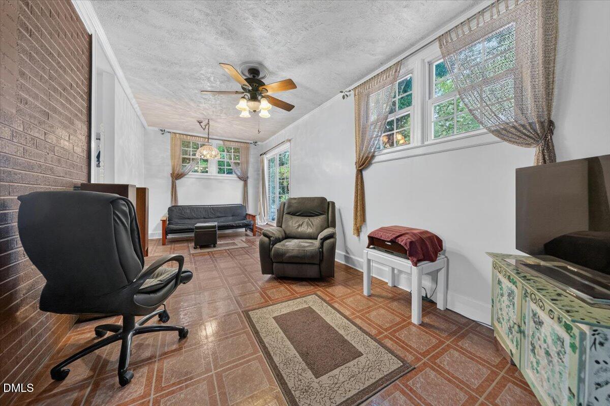 3918 Cheek Road Durham, NC 27704 - Photo 37 of 49 34-3918CheekRdDurham_034_ZRL08364