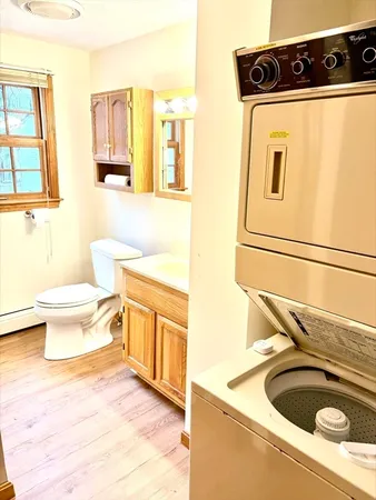 $2,500 | 11 Tyng Road, Unit 2, Tyngsborough, MA 01879