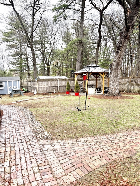 11 Tyng Road, Unit 2 Tyngsborough, MA 01879 - Photo 13 of 15