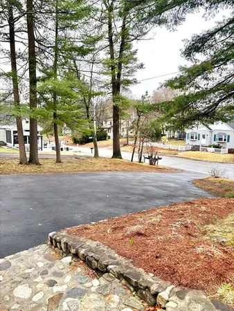 $2,500 | 11 Tyng Road, Unit 2, Tyngsborough, MA 01879