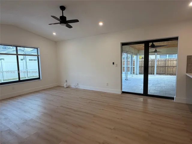 $4,650 | 1462 Southwest 25th Avenue, Deerfield Beach, FL 33442