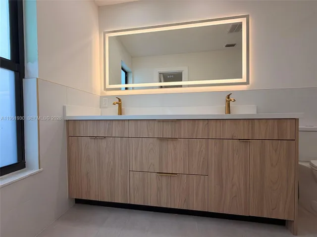 $4,650 | 1462 Southwest 25th Avenue, Deerfield Beach, FL 33442