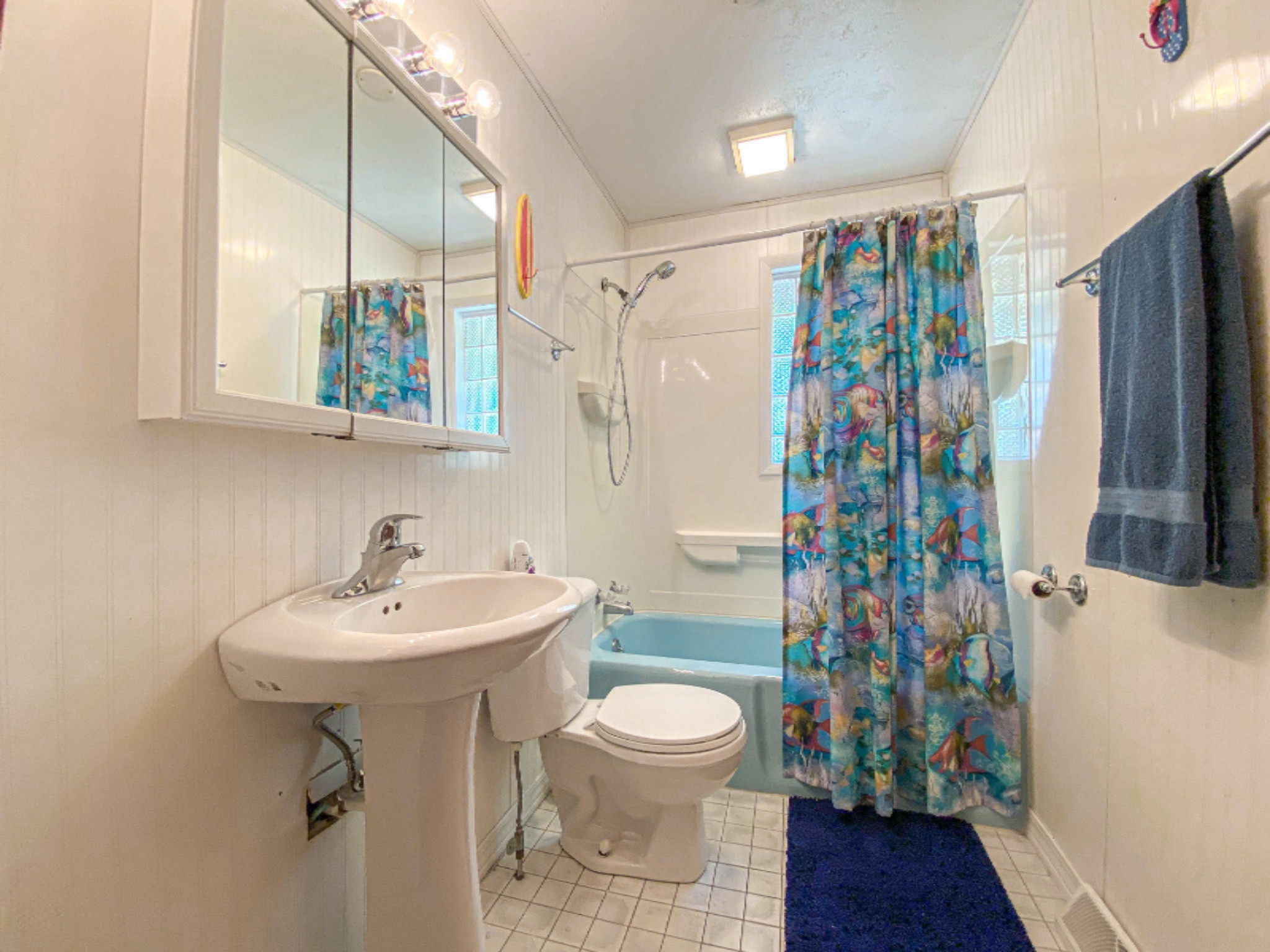 45629 Eleanor Drive Decatur, MI 49045 - Photo 14 of 28 Bathroom