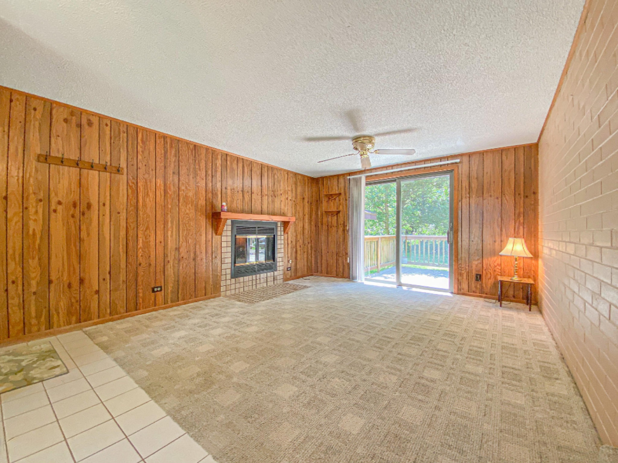 45629 Eleanor Drive Decatur, MI 49045 - Photo 16 of 28 Family Room