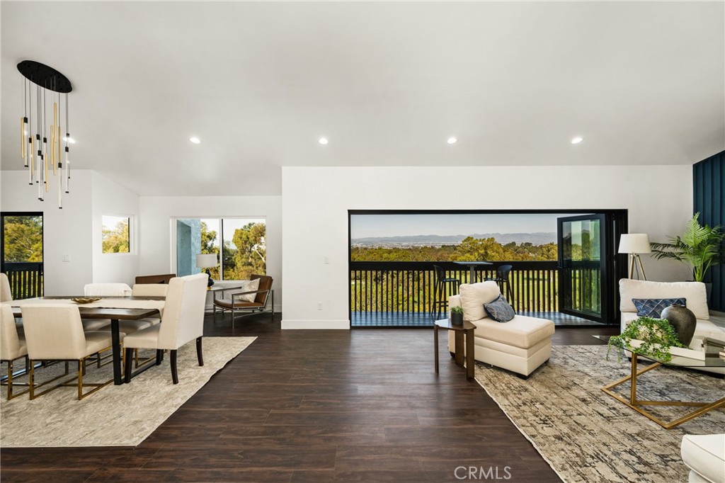 5 Yellow Brick Road Rancho Palos Verdes, CA 90275 - Photo 2 of 75