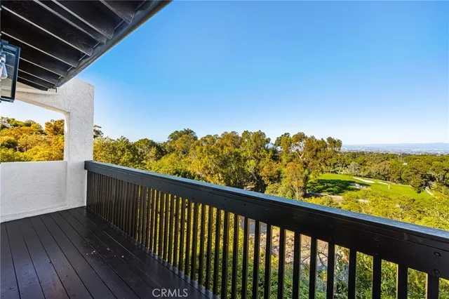 $3,299,000 | 5 Yellow Brick Road, Rancho Palos Verdes, CA 90275