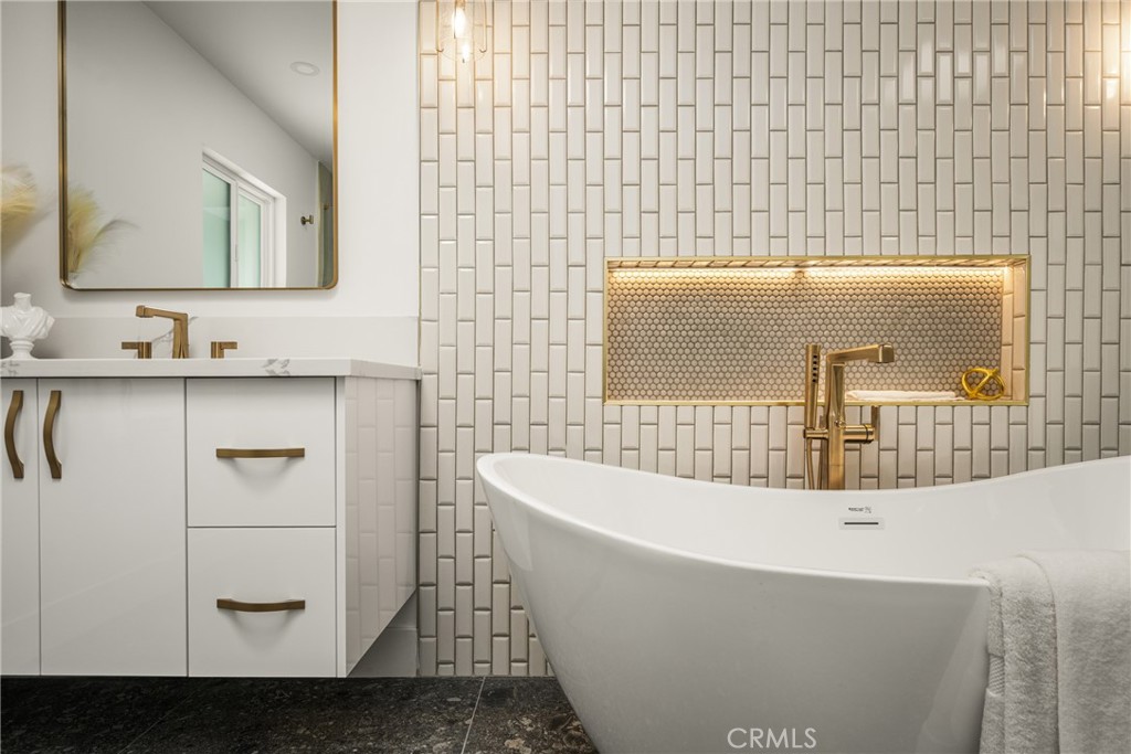 5 Yellow Brick Road Rancho Palos Verdes, CA 90275 - Photo 46 of 75