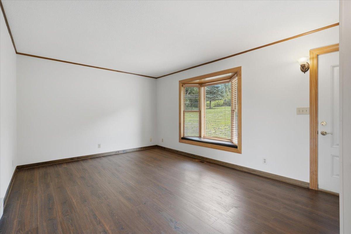 710 Kinney Road Hudson, WI 54016 - Photo 8 of 46