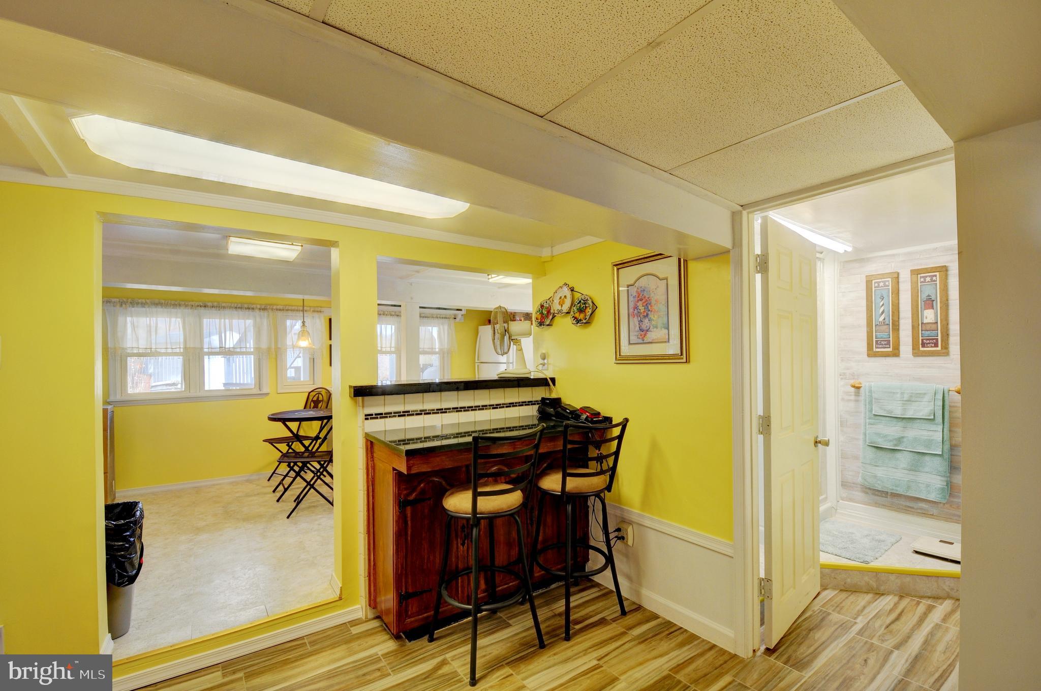 384 Perry Road Winchester, VA 22602 - Photo 35 of 61 a dining room with a table and chairs