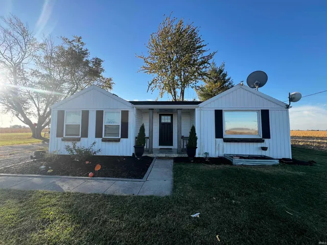 $235,000 | 25812 Maumee Center Road, Woodburn, IN 46797