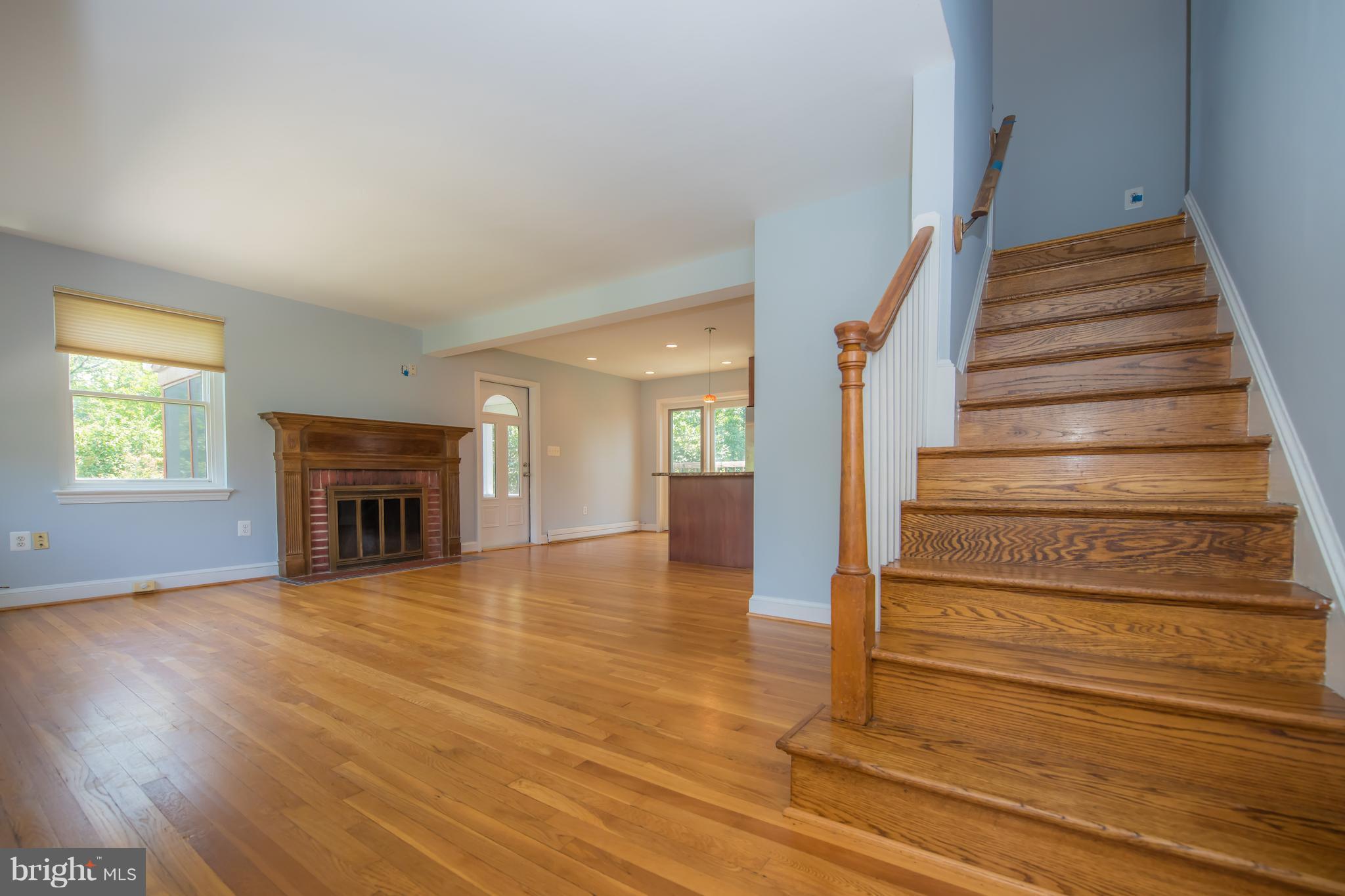 807 Patton Drive Silver Spring, MD 20901 - Photo 11 of 22 Family Room