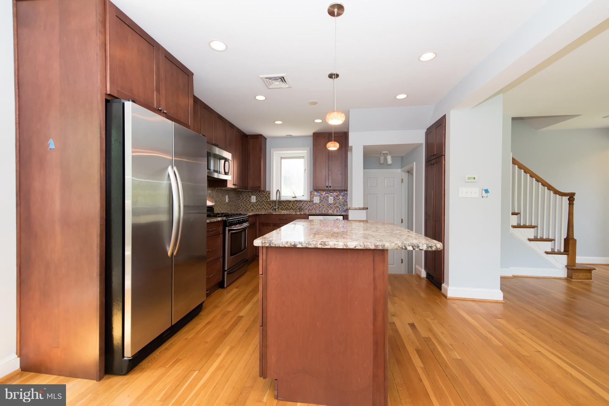 807 Patton Drive Silver Spring, MD 20901 - Photo 5 of 22 Kitchen