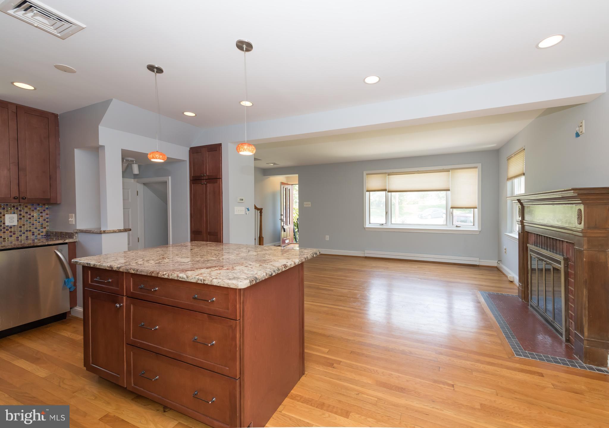807 Patton Drive Silver Spring, MD 20901 - Photo 9 of 22 Family Room