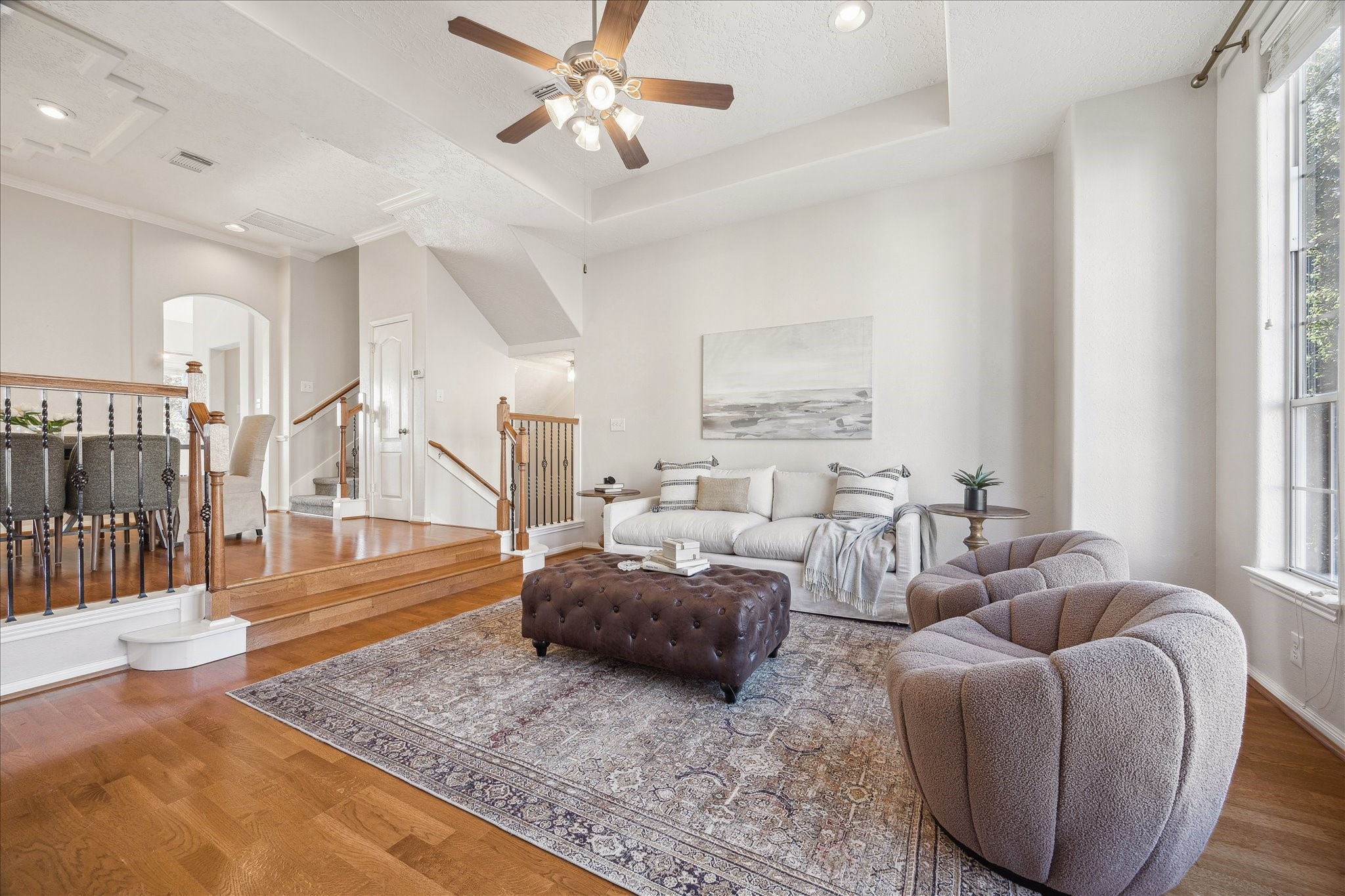 1839 Stacy Crest Houston, TX 77008 - Photo 11 of 39 a living room with furniture and a large window