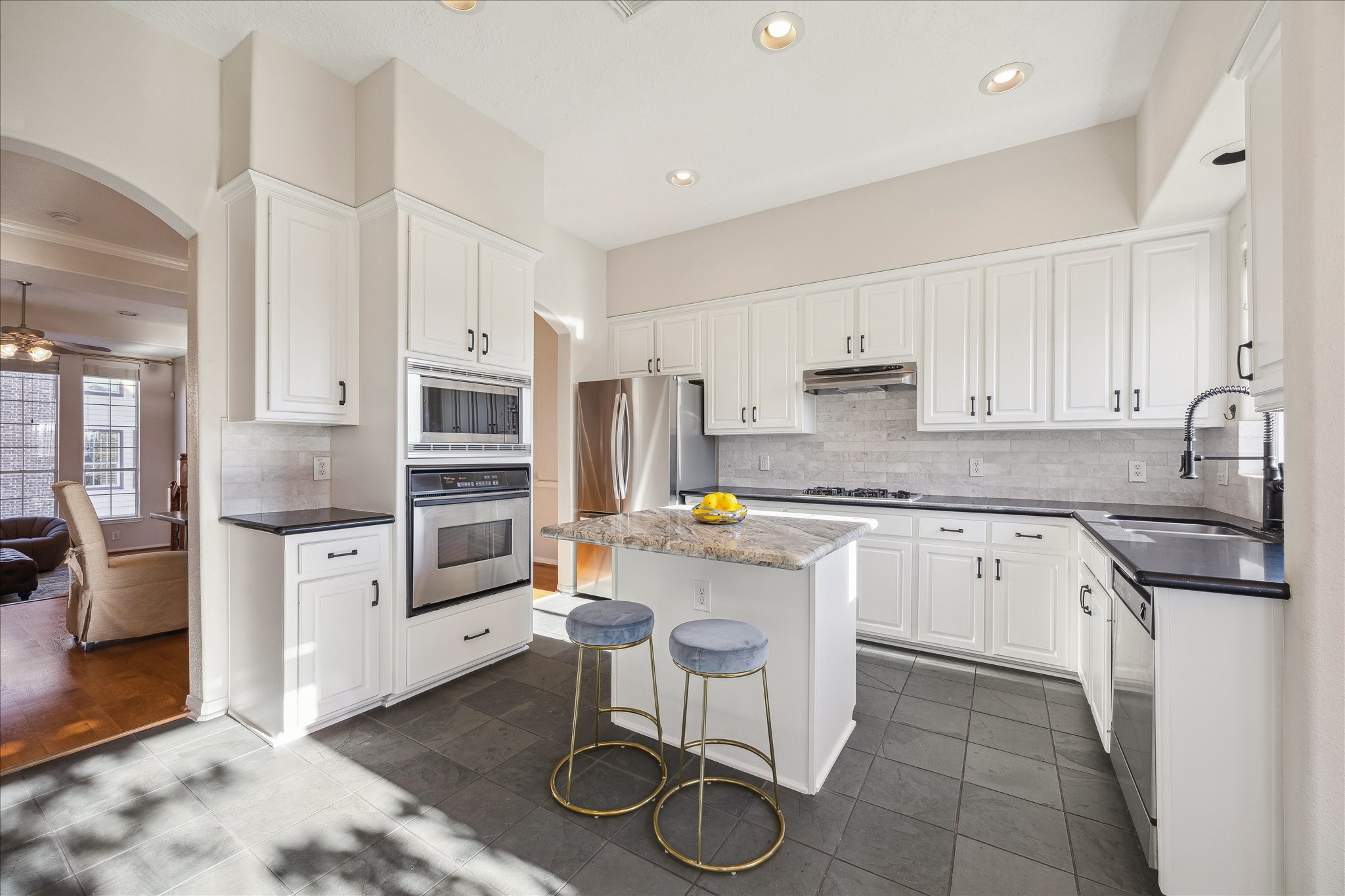 1839 Stacy Crest Houston, TX 77008 - Photo 7 of 39 a kitchen with a sink cabinets and window