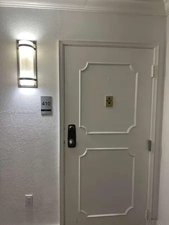 $4,850 | 210 Seaview Drive, Unit 410, Key Biscayne, FL 33149