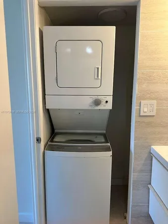 $4,850 | 210 Seaview Drive, Unit 410, Key Biscayne, FL 33149