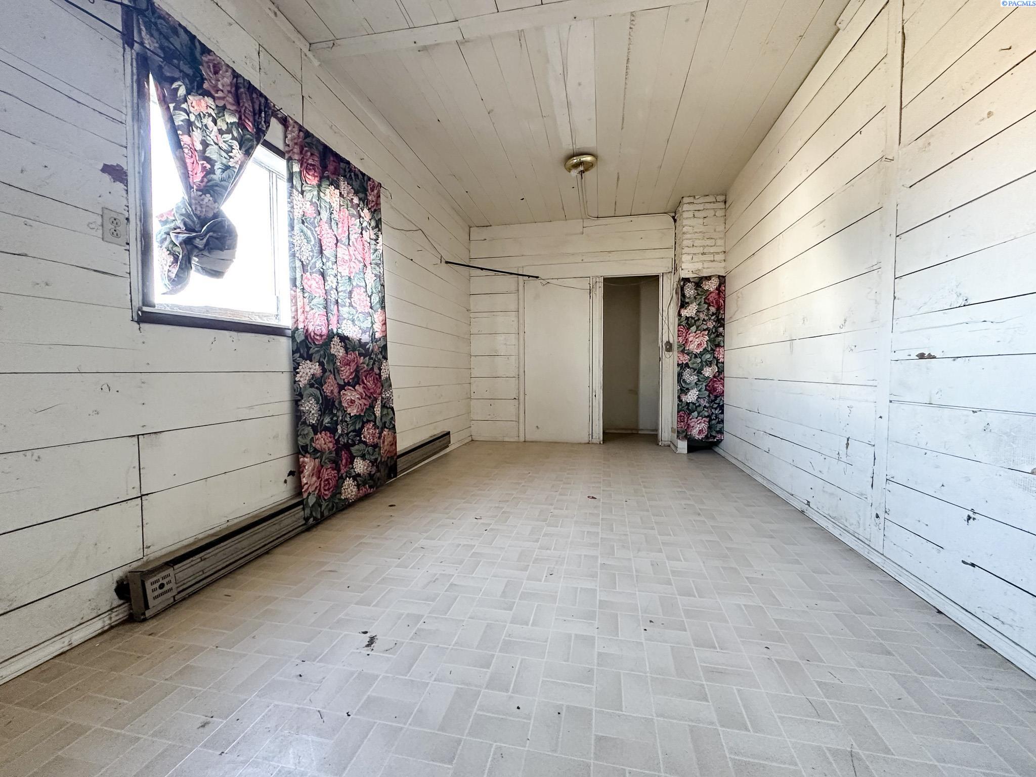 100902 West Foisy Road Prosser, WA 99350 - Photo 25 of 29 Gallery Image 25