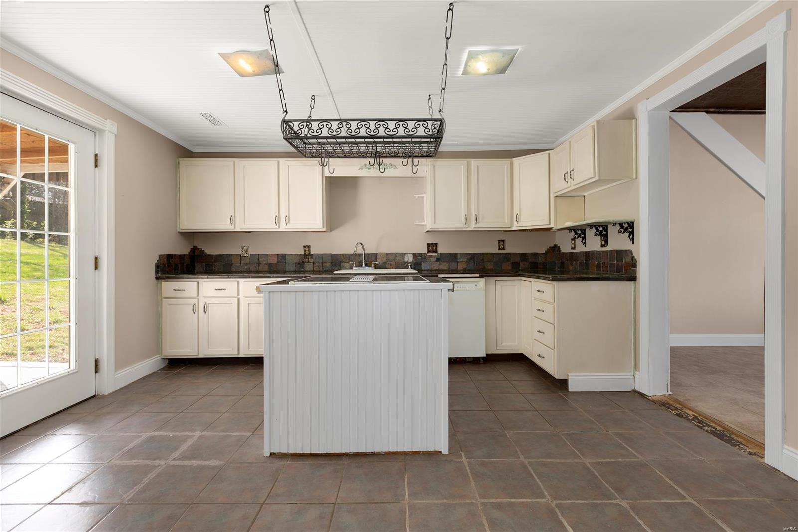 7981 Twin River Road Eureka, MO 63025 - Photo 10 of 29