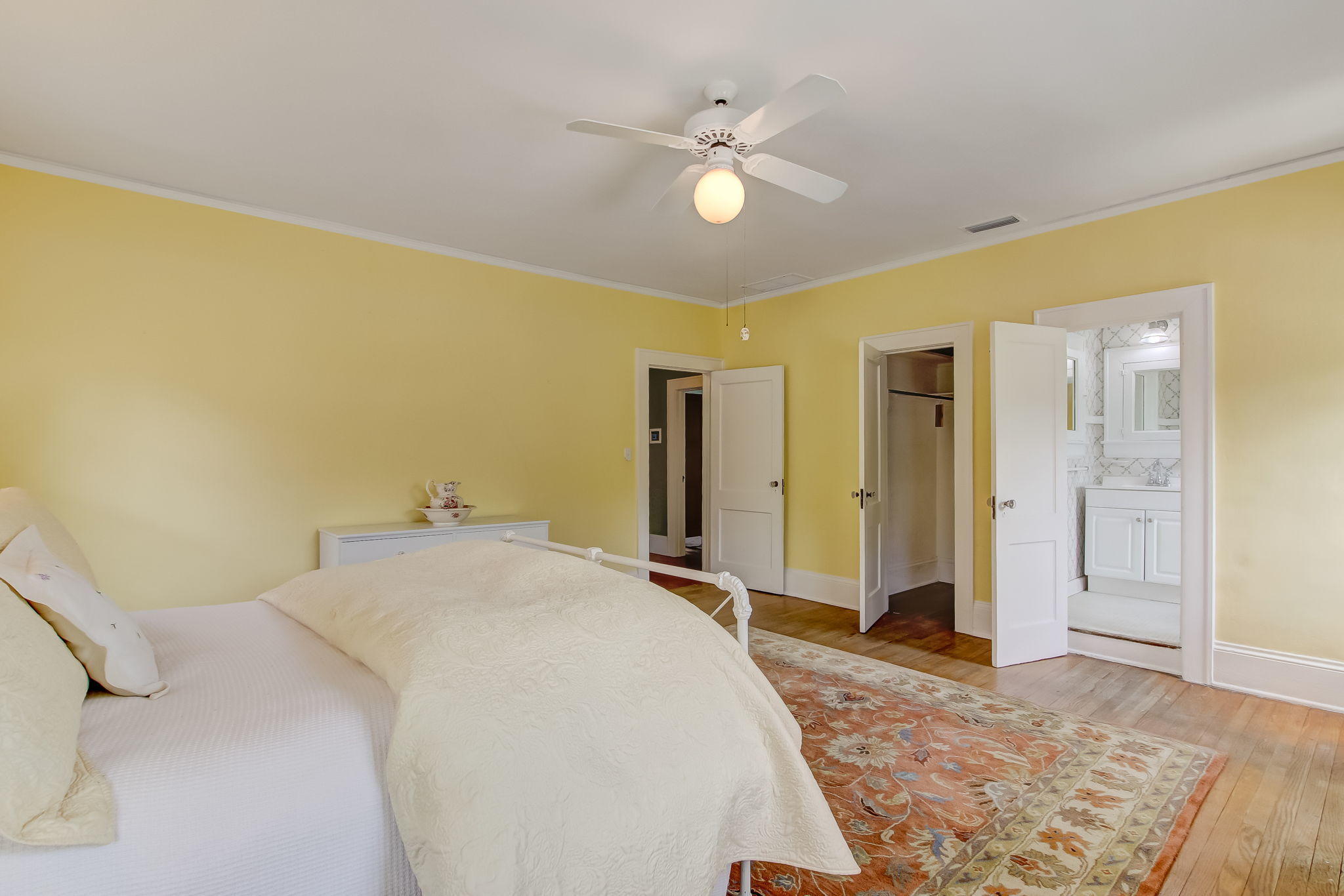 3217 Riverside Avenue Jacksonville, FL 32205 - Photo 29 of 39 Bedroom 3
