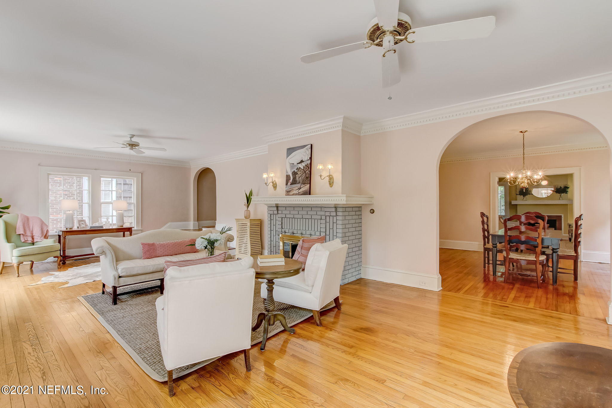 3217 Riverside Avenue Jacksonville, FL 32205 - Photo 7 of 39 Hardwood throughout