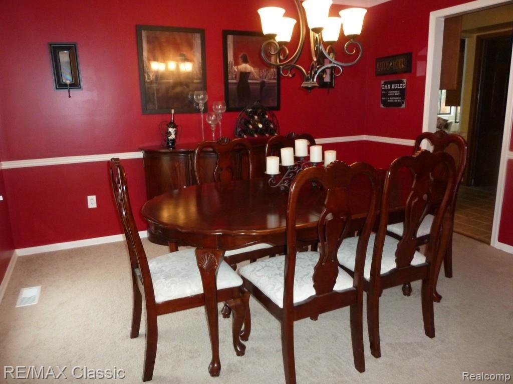 35928 Johnstown Road Farmington, MI 48335 - Photo 8 of 45 Johnstown-Dining Rm.jpg