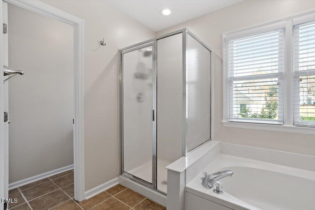 12008 Amoretto Way Raleigh, NC 27613 - Photo 30 of 43 Gallery Image 30