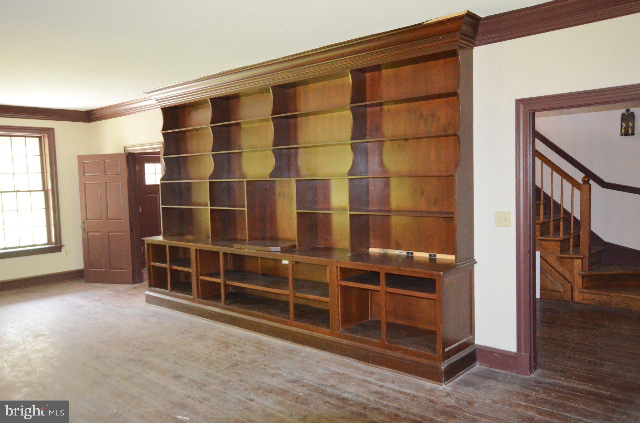 3414 Trone Road Glenville, PA 17329 - Photo 10 of 40 Spacious room with elegant shelving.