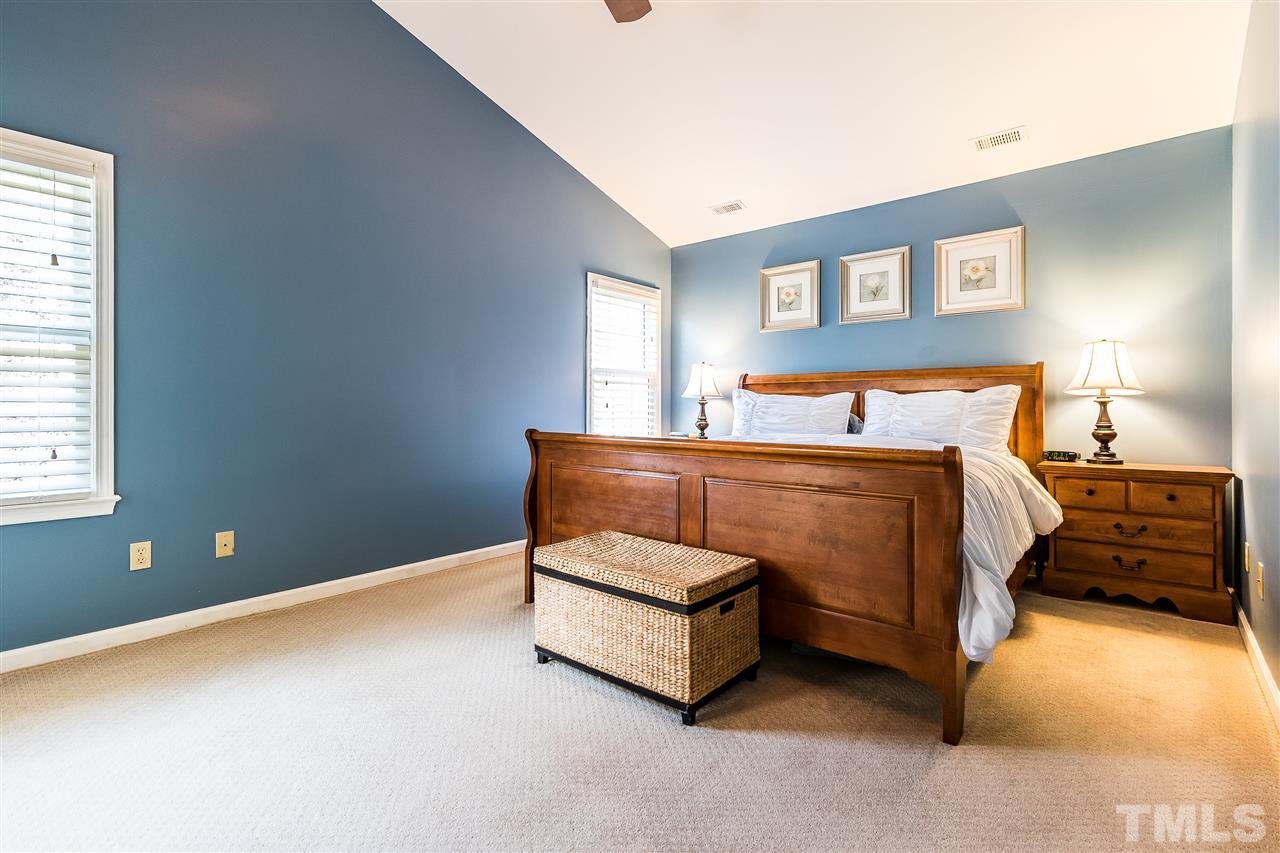 5409 Islehurst Court Raleigh, NC 27613 - Photo 17 of 25