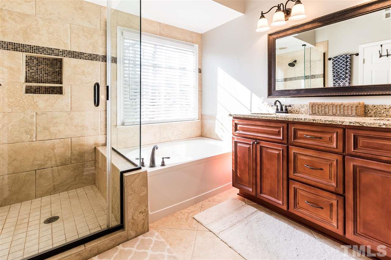 5409 Islehurst Court Raleigh, NC 27613 - Photo 19 of 25