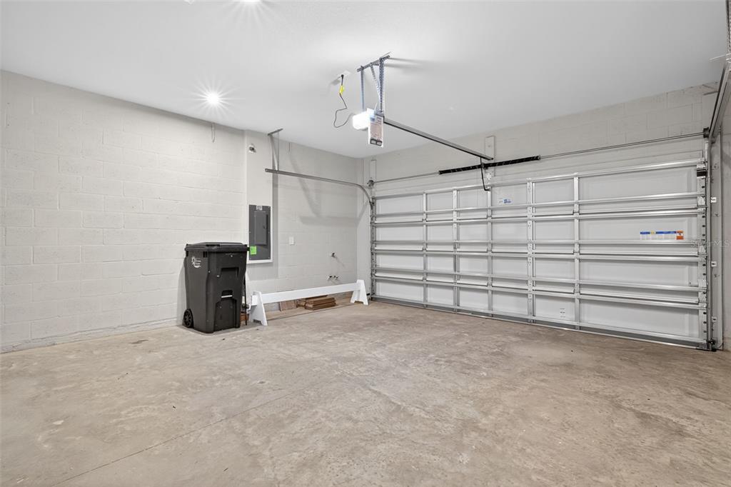 12349 49th Street East Parrish, FL 34219 - Photo 23 of 38 an empty room with closet