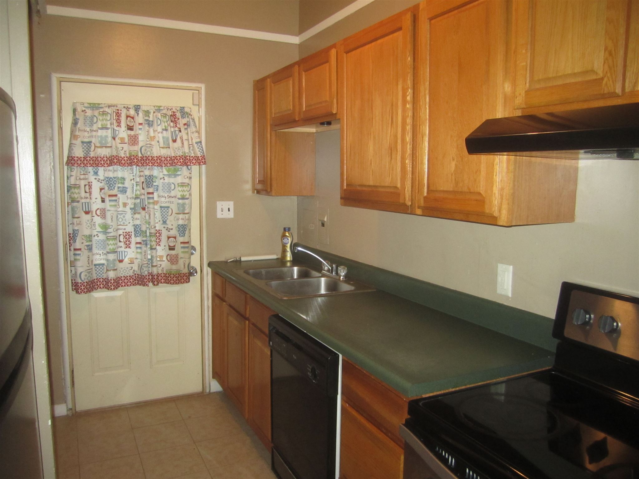 6322 Kent Road Fort Wayne, IN 46816 - Photo 2 of 13